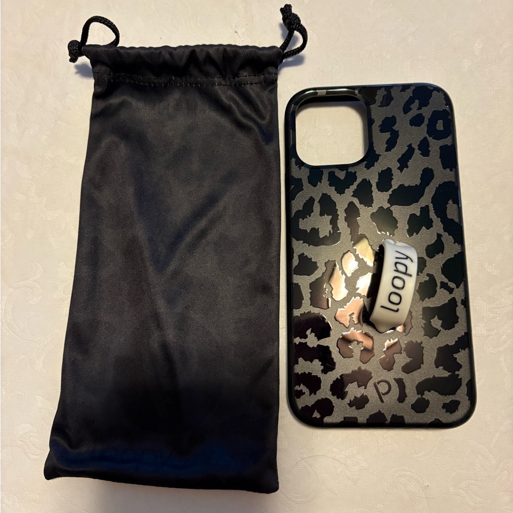 Loopy Case Leopard Black Phone Case with Secure Grip and Sleek Design